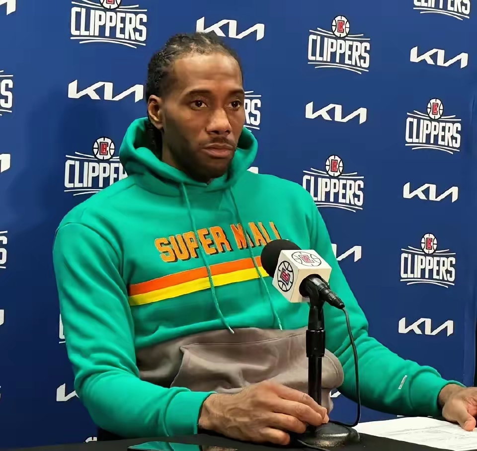 包含那不勒斯今夜队长鼓劲，志在NBA季后赛名次提升，球迷炸锅，纪律约束更严格的词条