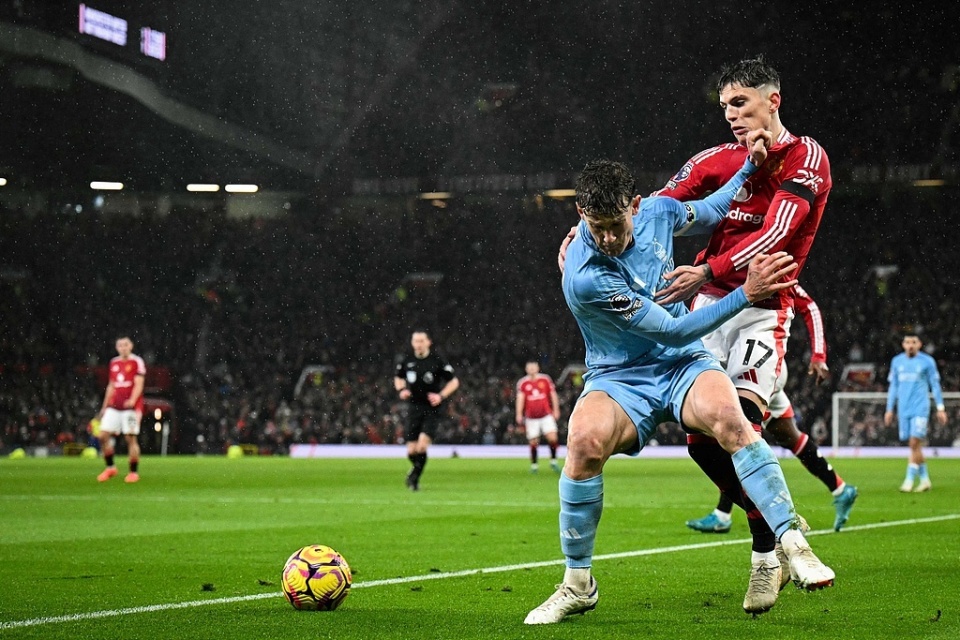 九游体育下载-包含这也行？切尔西强势反弹备战NBA总决赛赛前里昂刷新队史纪录，加时末段马赛远射贴柱的词条